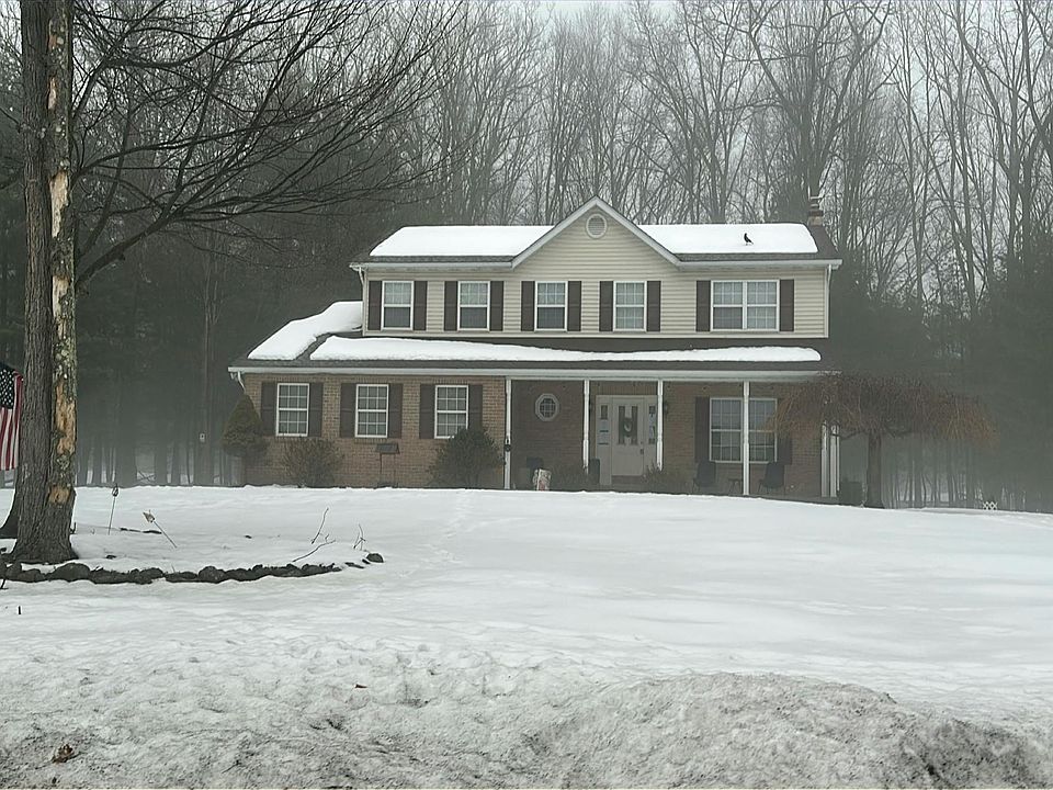 1st image of 136 Longwoods Dr