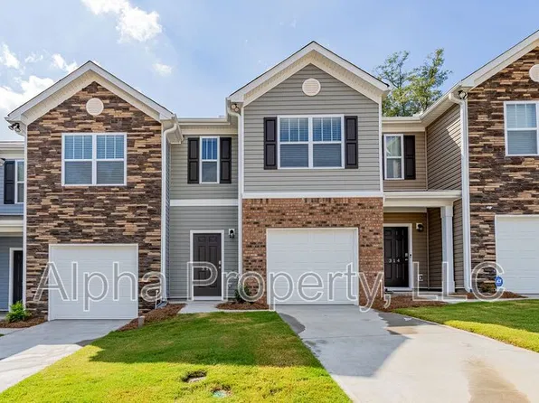 316 Sea Isle Pl, Greer, SC 29650