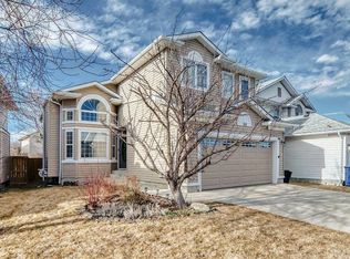 188 E Hidden Ranch Cres NW, Calgary, AB T3A5W3