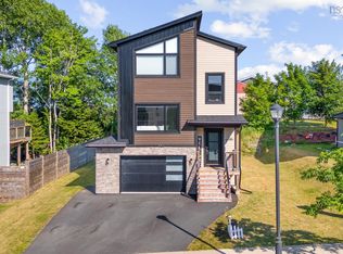 156 Lewis Dr, Bedford, NS B4B 1C5