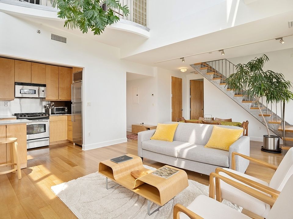 1st image of 383 Carlton Ave APT 11S