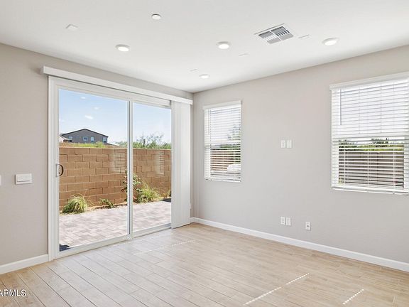 4th image of 21076 N 58TH Way