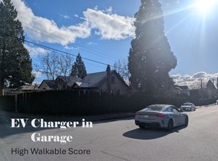 2396 Lawson Ave, West Vancouver, BC