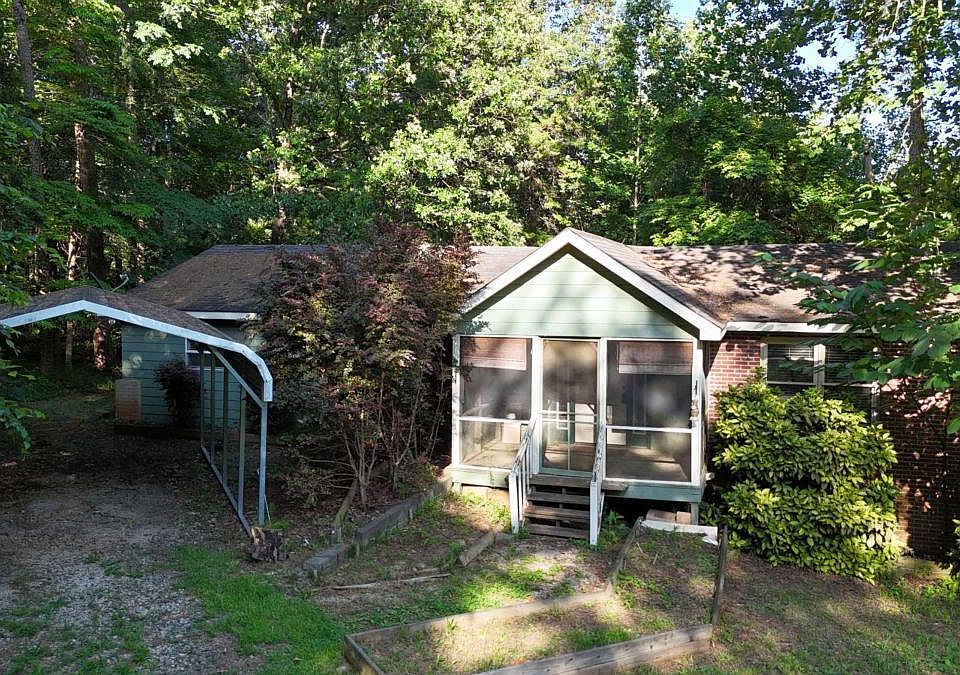 1st image of 49 Old Seven Forks Rd