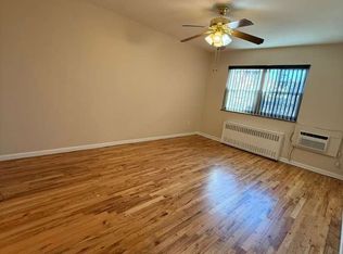 8408 58th Ave #2A, Middle Village, NY 11379
