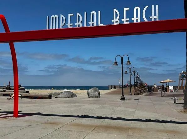 634 8th St APT 4, Imperial Beach, CA 91932
