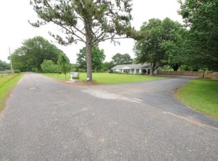 69 Tolar Cut Off, Columbia, MS 39429