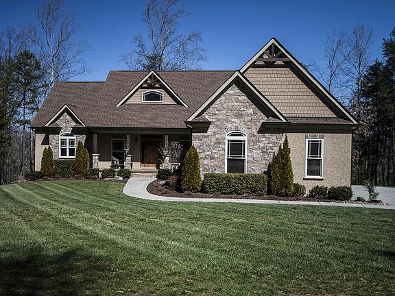 5th image of 126 Audrey Ln