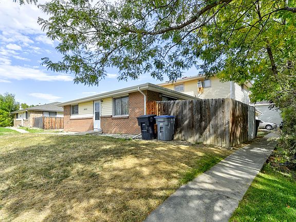 5th image of 2052 Estes Ln APT 3