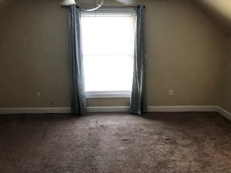 Rainbow Master Bedroom_05292019