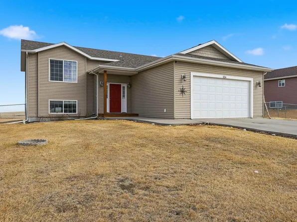 524 Freude Ln, Box Elder, SD 57719