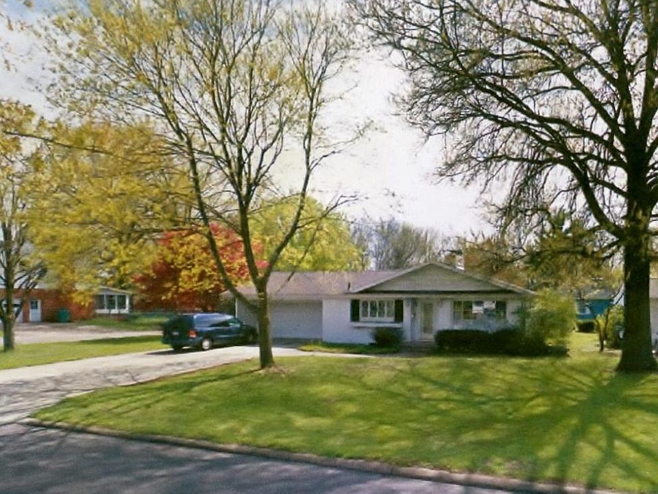 2nd image of 293 Jefferson Rd