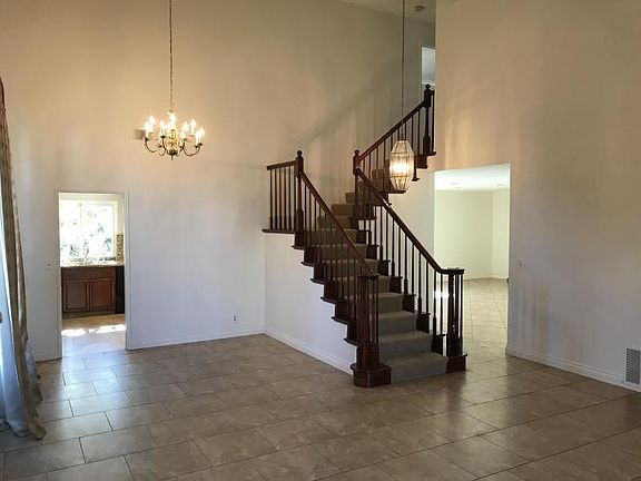 4th image of 1250 Dogwood St