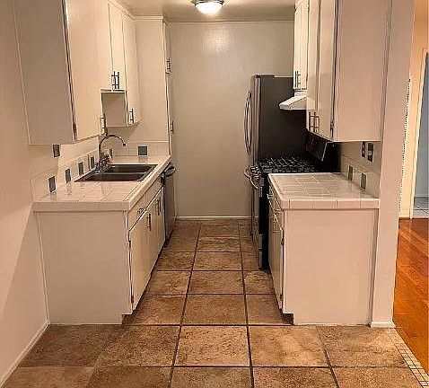 2nd image of 2721 2nd St APT 108