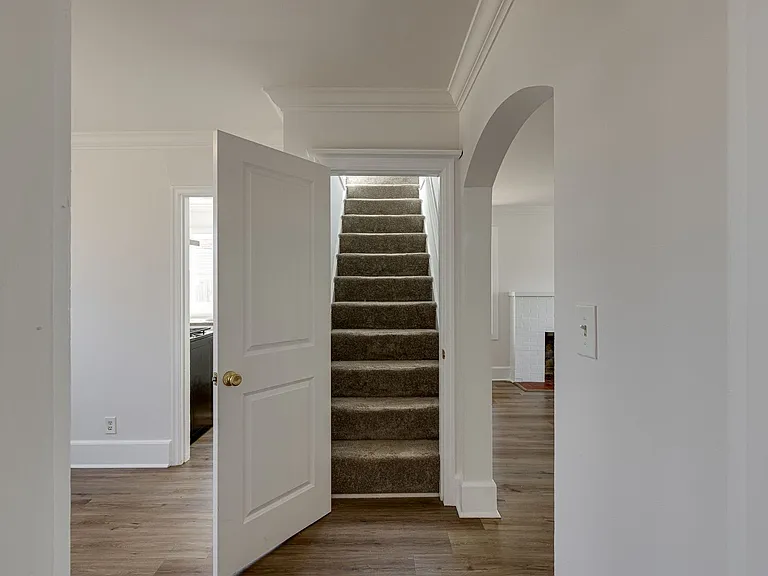 5211 Sunbeam Ave — Photo 24
