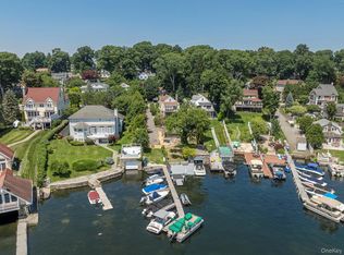 68 W Lake Blvd, Mahopac, NY 10541