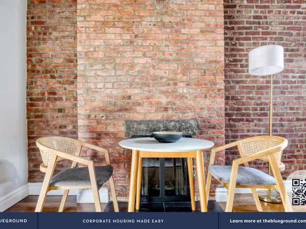 273 West 10th Street image 5 of 18