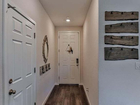 4th image of 2164 Woodlet St