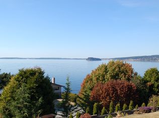 1043 Shorecrest Pl, Camano Island, WA 98282