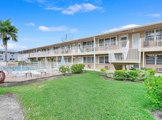 500 Layne Blvd APT 18, Hallandale, FL 33009
