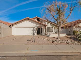 2142 W Knowles Cir, Mesa, AZ 85202