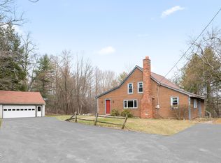 9 Griffith Ln, Glenville, NY 12302