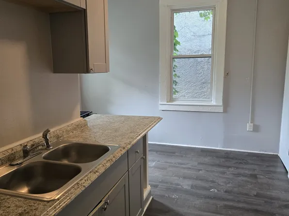 146 Mansion St Floor 2, Poughkeepsie, NY 12601