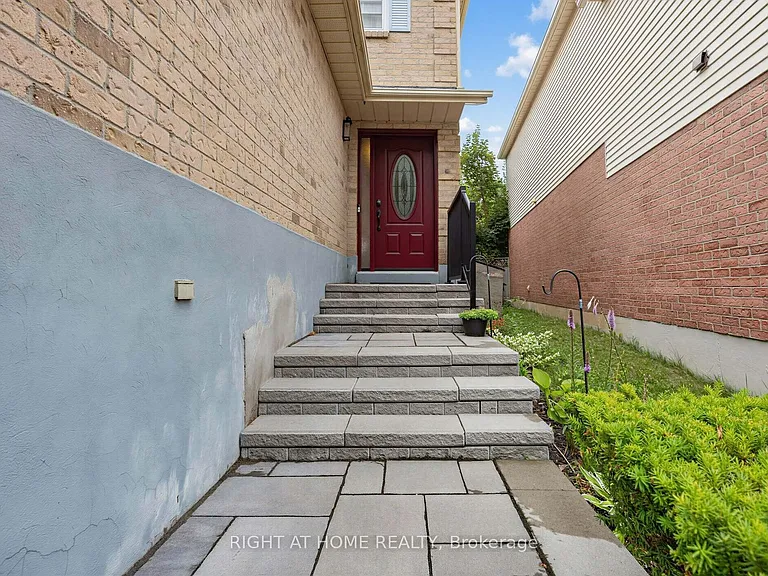 1663 Tawnberry St — Photo 5