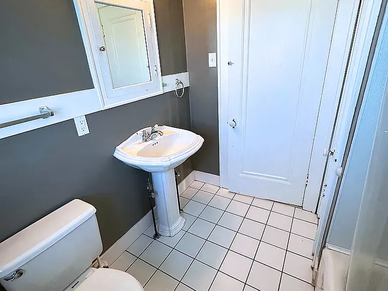 760 Chamberlain Pl — Photo 29