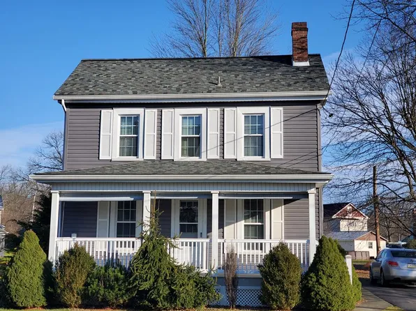 7525 Bridge St, Alexandria, PA 16611