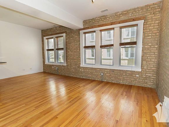 5th image of 1340 W Estes Ave APT 2S