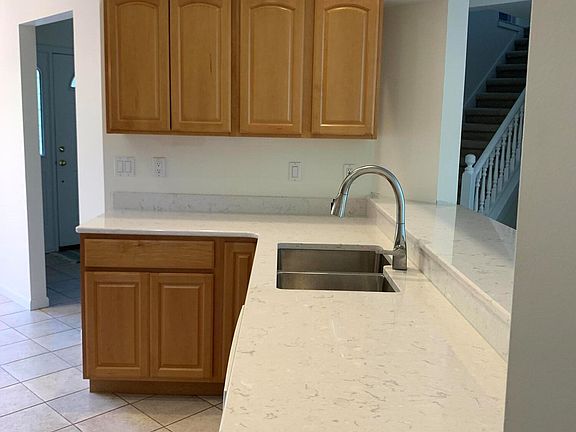 2nd image of 2171 Wyndham Ln