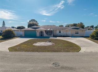 2323 Pinewood Blvd, Sebring, FL 33870