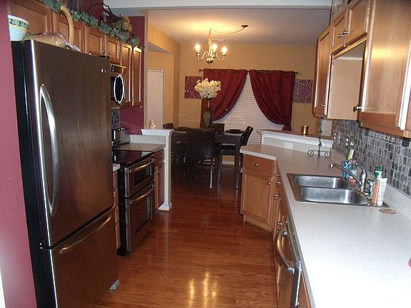4th image of 4130 Dominion Townes Cir