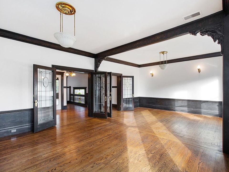 1st image of 182 Parnassus Ave