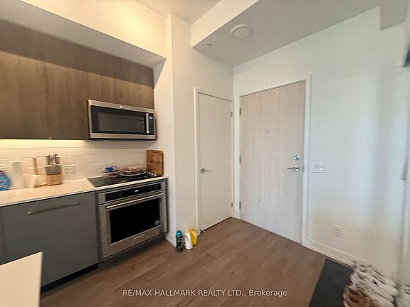 3rd image of 181 Sheppard Ave E #810