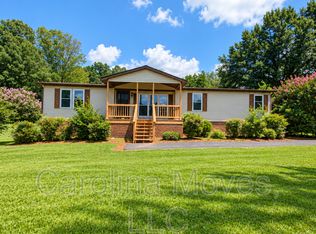 220 Farrs Rd, Easley, SC 29640