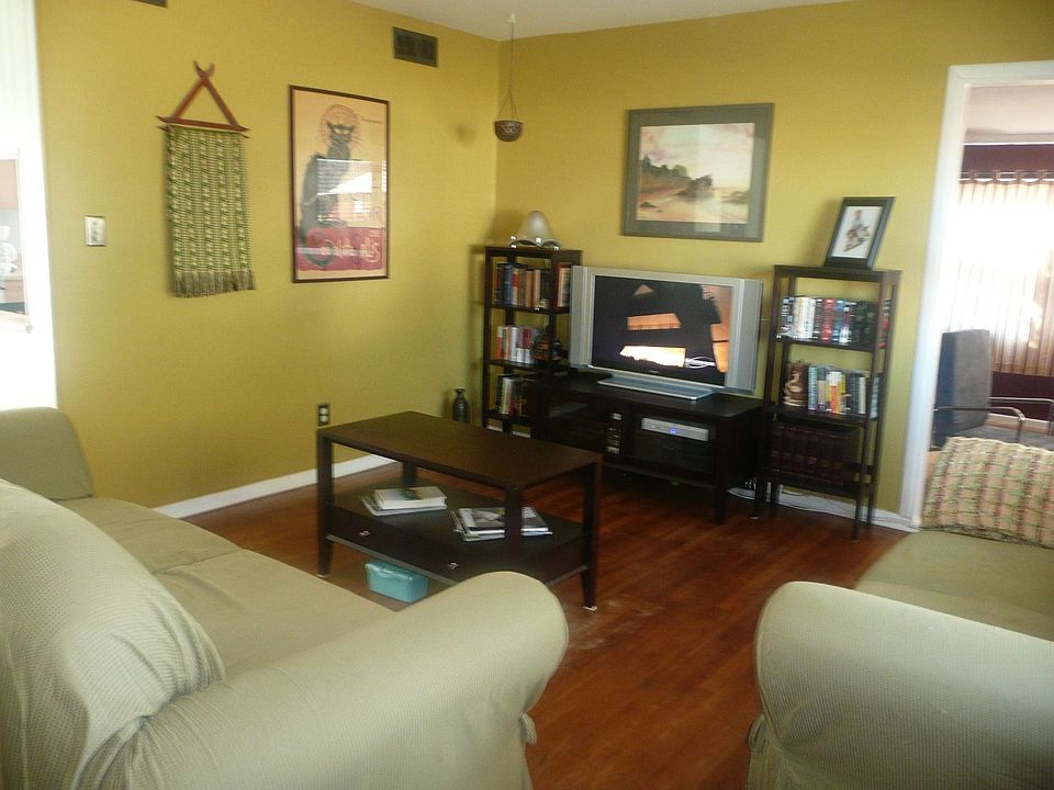 2nd image of 8308 Millard St