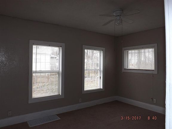 4th image of 2934 Wayne Ave
