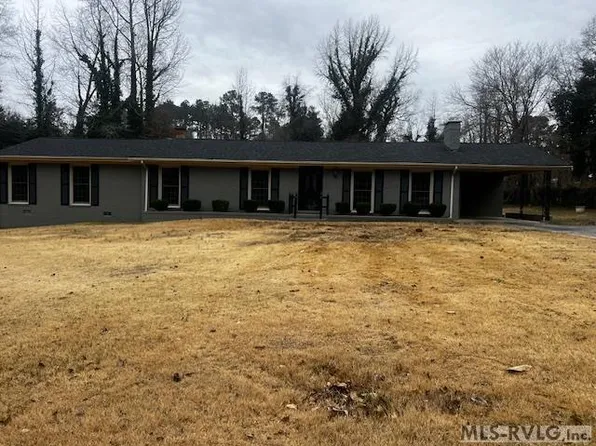 67 Fayes Cir, Emporia, VA 23847