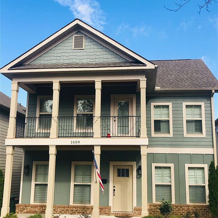 2nd image of 2608 Bonita Cir