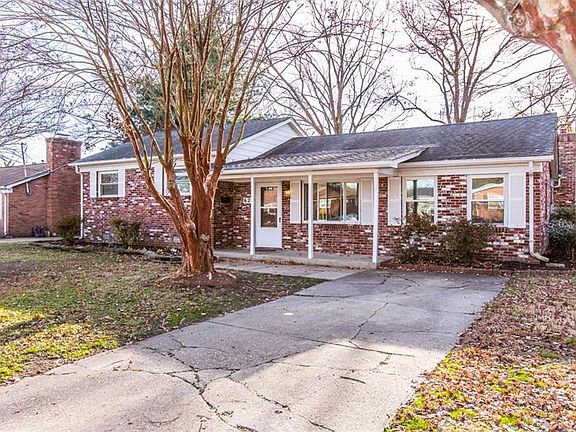 2nd image of 62 Longwood Dr