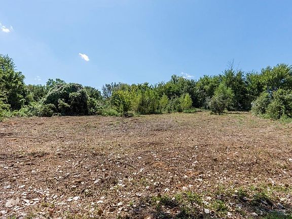 5th image of 1870 Randol Mill Ave