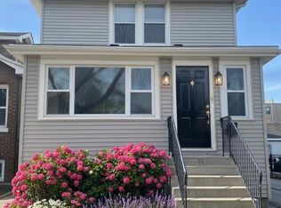 511 S Highland Ave, Oak Park, IL 60304