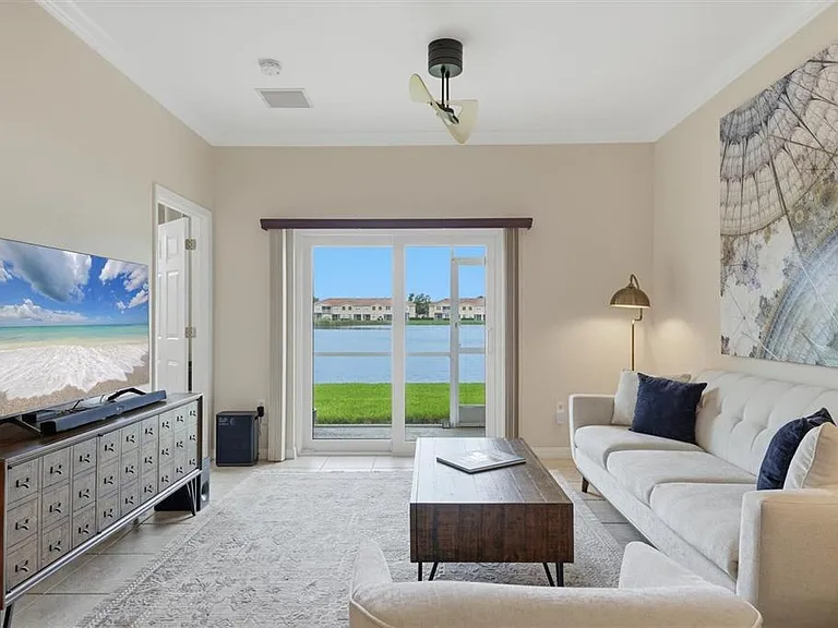3582 Parkridge Cir #29-106 — Photo 3