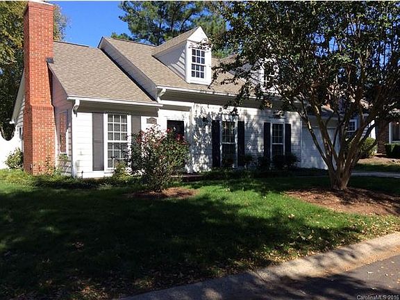 5th image of 7315 Winnington Cres