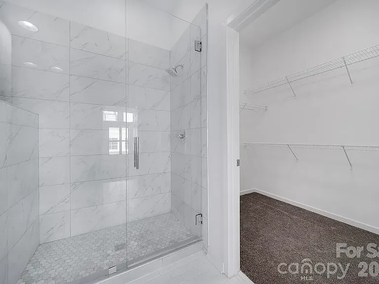 2125 Southend Dr #438 — Photo 16