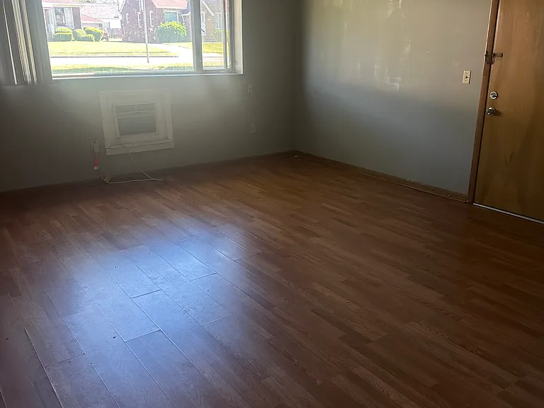 5400 Snow Rd — Photo 5