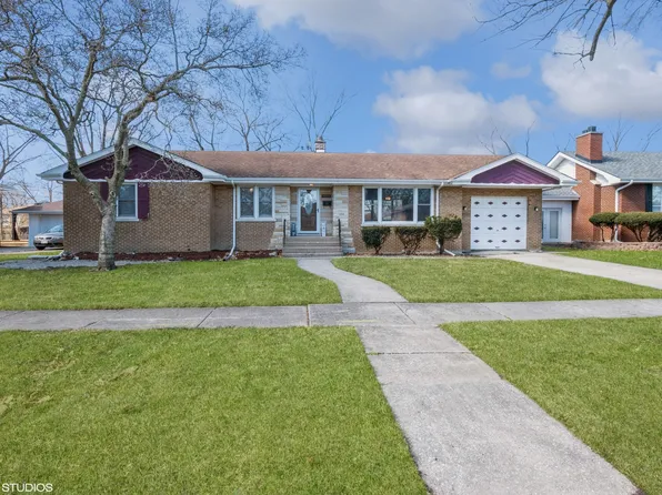 14726 Dearborn St, Dolton, IL 60419