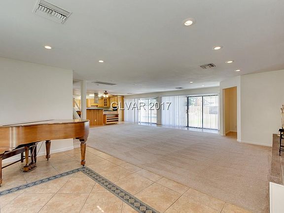 5th image of 6265 Darby Ave